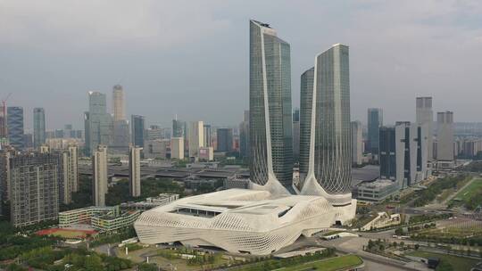 南京保利大剧院地标城市天际线风光航拍