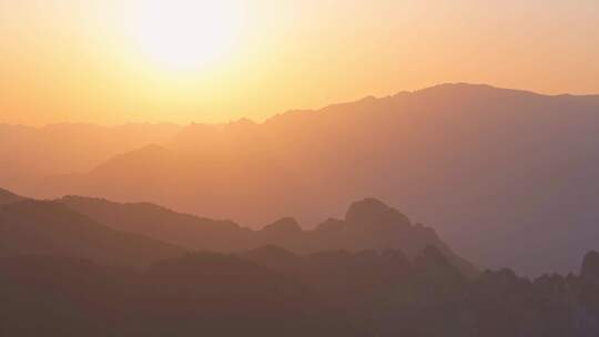 杭州临安大明山牵牛岗群山日落风景