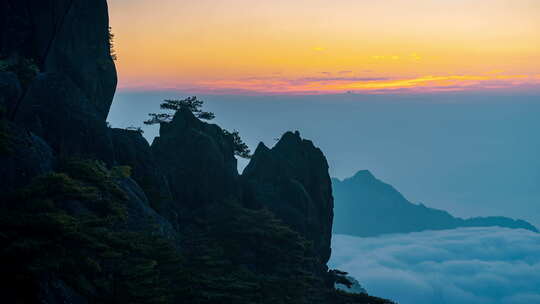 山峰日出  黄山日出