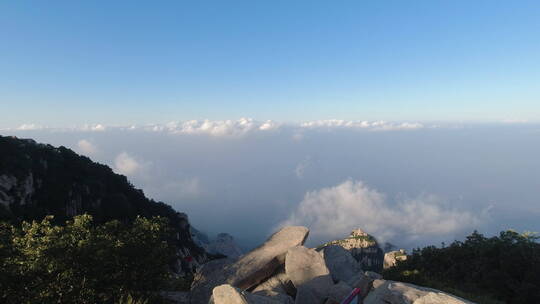 中国山东泰安泰山山顶风景风景区云海