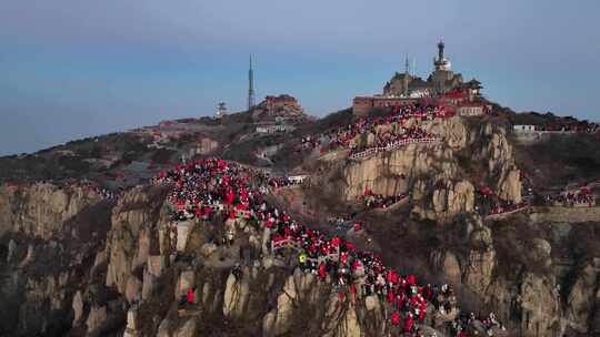 启航2025！泰山之巅，迎来新年第一缕阳光！