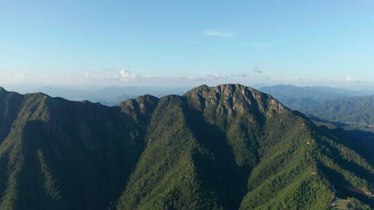 韶关连绵群山-1