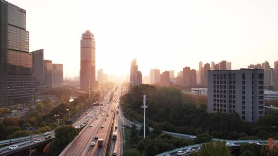 航拍夕阳下杭州市区道路视频素材模板下载