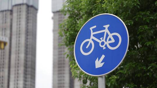 自行车道标识标牌视频素材模板下载