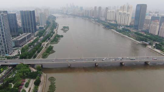 航拍城市风光交通河流桥梁