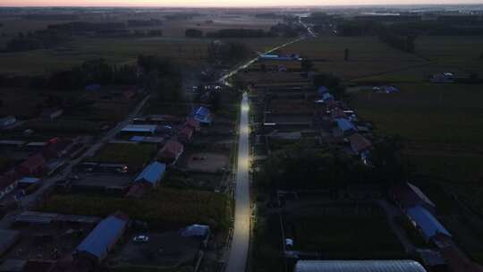 农村夜景航拍马路夜晚乡村灯光