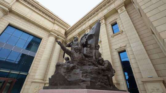 解放军海陆空三军雕塑