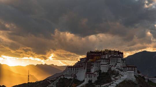 西藏拉萨布达拉宫日落延时视频