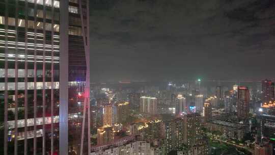 平安金融中心夜晚夜景深圳航拍城市地标高楼视频素材模板下载