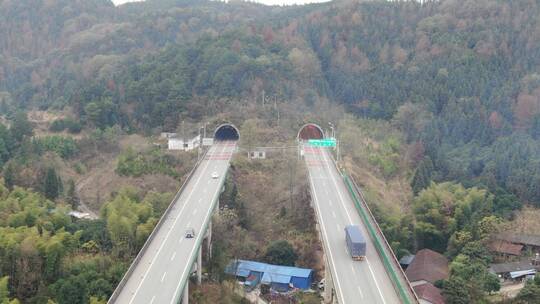 航拍高速公路穿山隧道