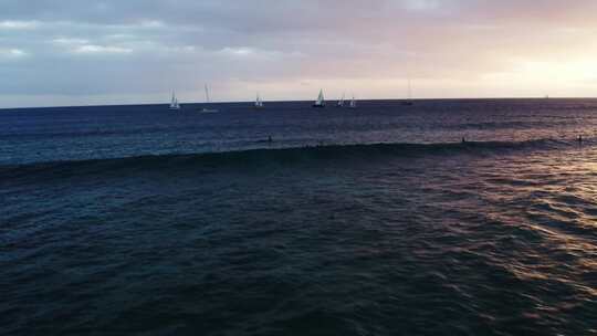 航拍海上冲浪 冲浪圣地