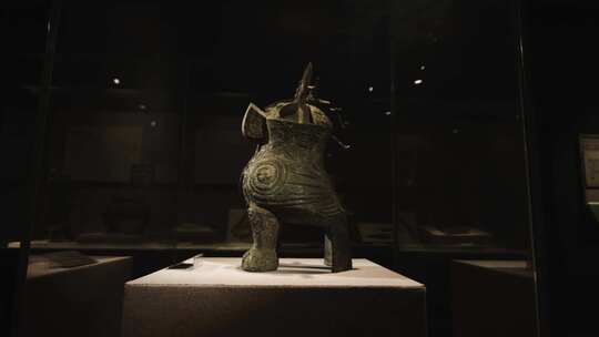 古代青铜器妇好鴞尊商代春秋战国时期02