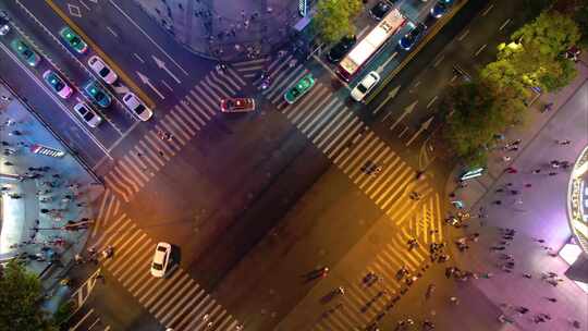 杭州西湖平海路步行街车流人流夜景延时