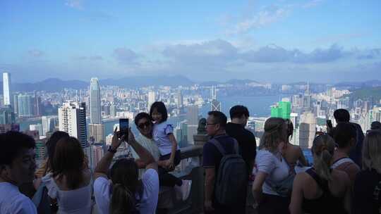 香港太平山山顶游客观光实拍素材