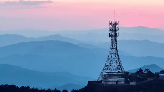 日出落信号铁塔通讯雷达基站5G水墨画晚霞