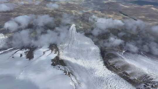 航拍冰川之父慕士塔格峰雪山冰川风光