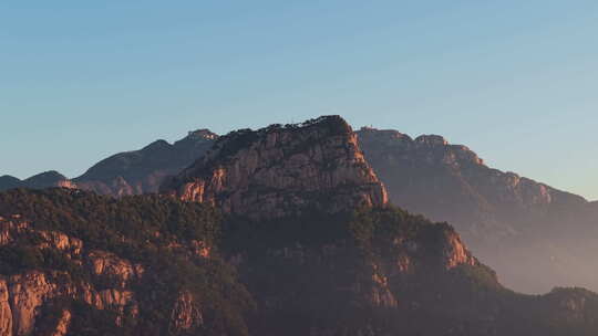 航拍泰安泰山山顶风景