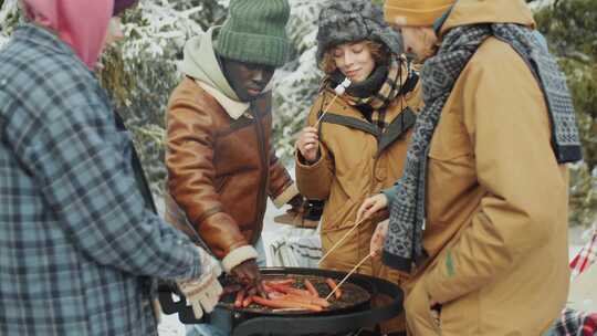 朋友，雪，露营， Bbq