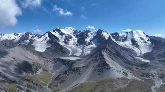 雪山山脉