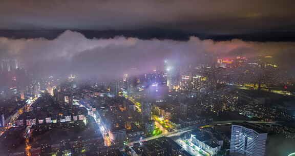 沈阳强降雨过后，超美的夜景平流雾。