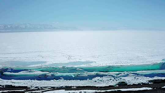 赛里木湖 新疆博尔塔拉 冰推 航拍视频素材模板下载