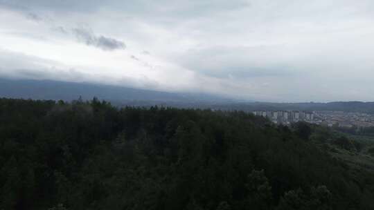 绵阳北川附近的大山与村庄