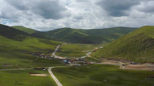 川西高原318国道藏区公路沿线视频素材模板下载