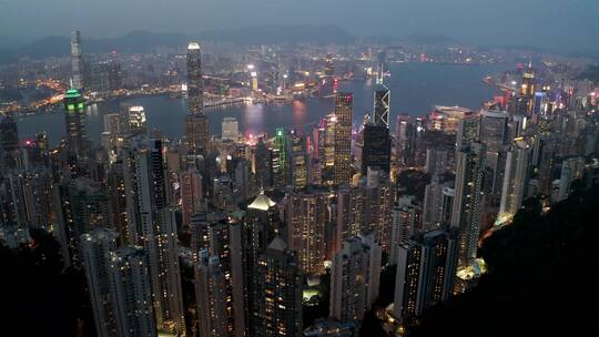夜晚下繁华的香港夜景视频素材模板下载