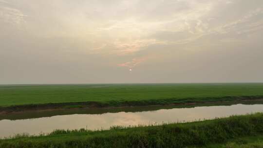 鄱阳湖风景航拍湖泊湿地公园草地河流风光