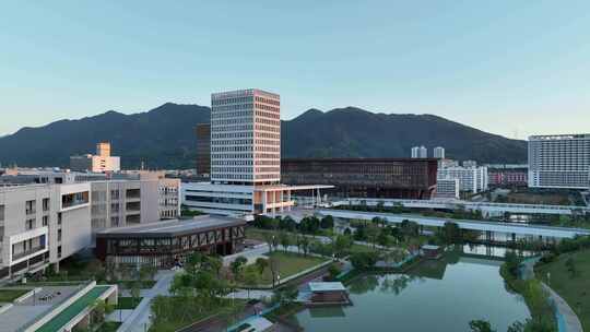 深圳技术大学 坪山区