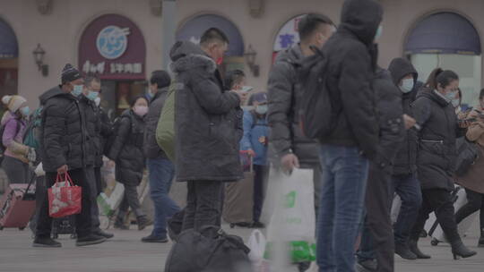 春运返乡 候车 列车出行 火车站素材视频素材模板下载