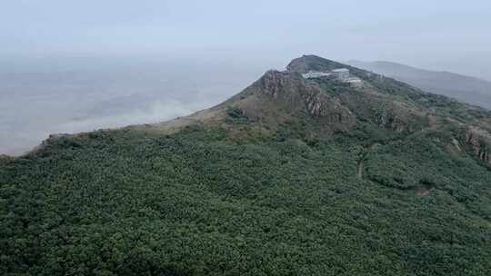 航拍洛阳万安山山顶公园