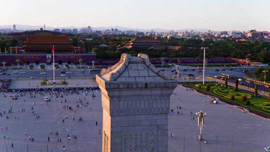 航拍人民英雄纪念碑广场