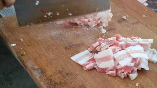 切肉切新鲜猪肉 (8)