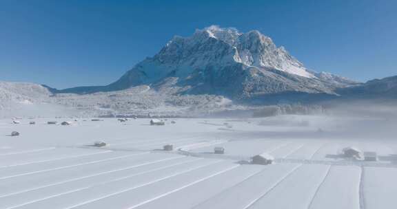 雪域高山森林景观航拍