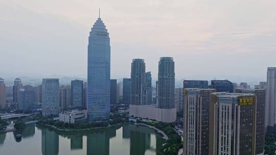 绍兴世茂中心,梅龙湖公园,湖景