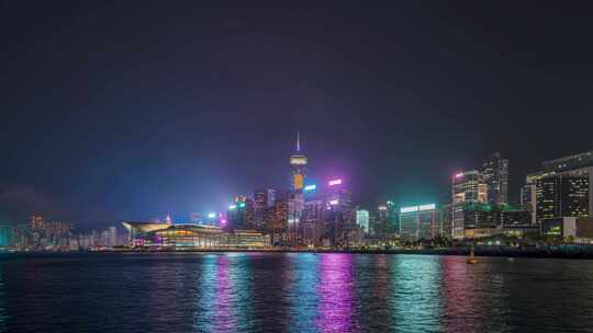 香港夜景中环游船经过延时摄影4K