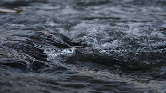 水资源流水山涧小溪