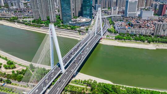 武汉城市地标汉江湾月湖桥晴天车流延时航拍