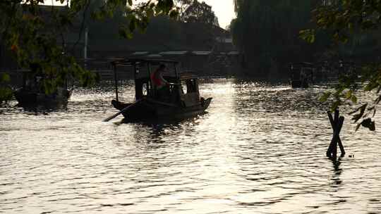 乌镇水乡小桥流水乌篷船名胜风景区