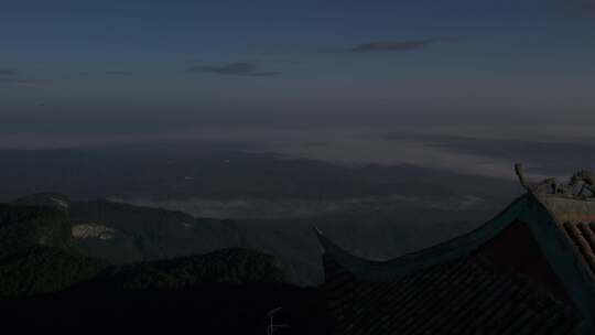 高山古建筑云海