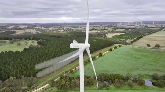 FPV无人机航拍风力发电机绿色农场清洁能源