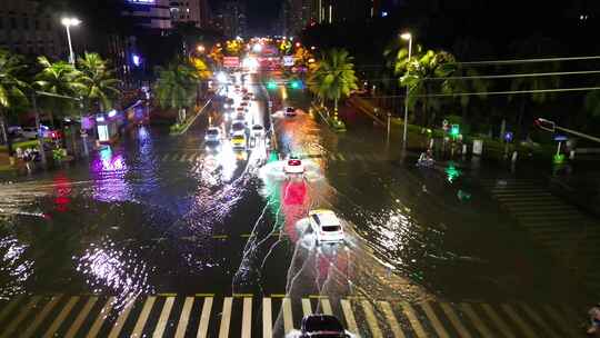 城市内涝洪水水灾 纪实拍摄路面积水