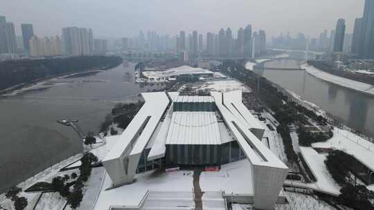 武汉汉阳区琴台大剧院雪景航拍