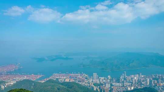 深圳梧桐山望盐田港码头与海景海岛全景风光