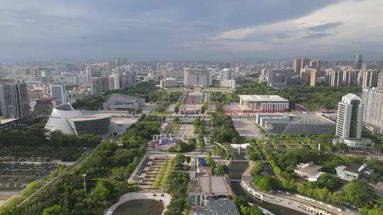 暴雨将至的城市