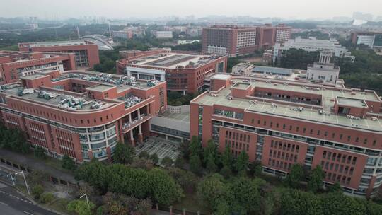 广州大学城中山大学东校区校门教学楼视频素材模板下载