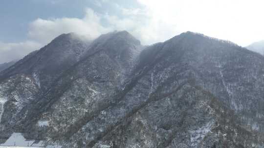 下雪 ￼ 云海 ￼户外 山峰 秦岭