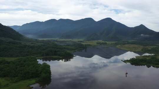 湖北神农架九大湖