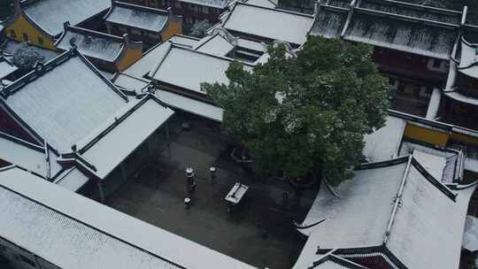 杭州西湖法镜寺雪景